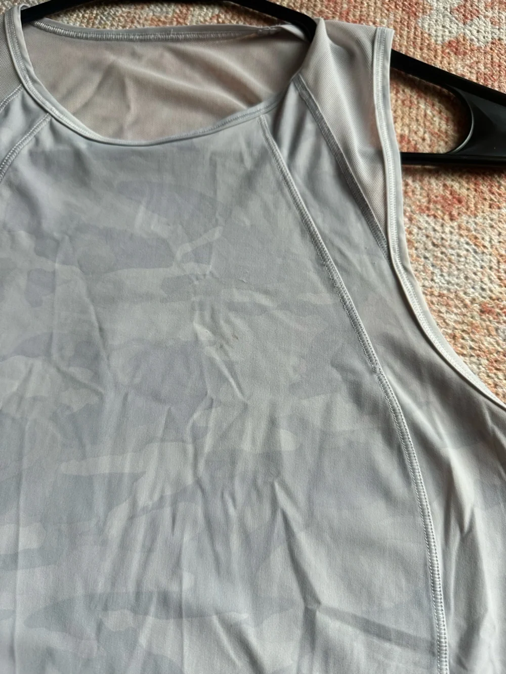 lululemon athletica see photo